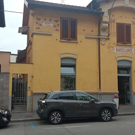 Casa Vanda 勒威诺